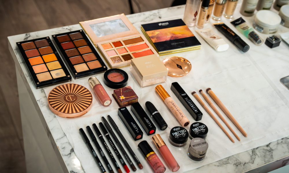How to become a makeup artist ireland shown through hands on bridal makeup training